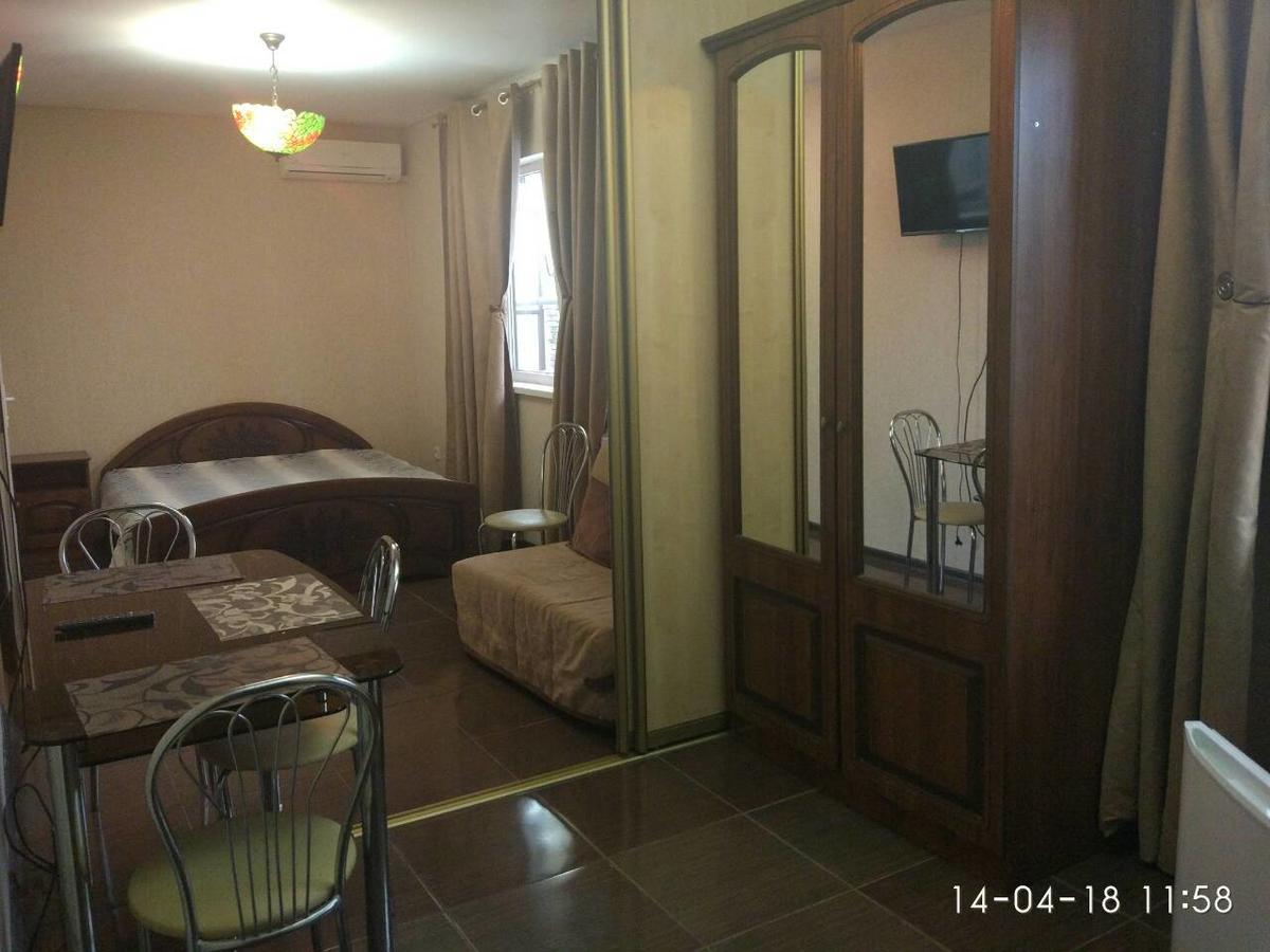 SHALE SHOKOLAD APART-HOTEL ЛОО (Россия) - Квартиры посуточно - от 4898 RUB  | NOCHI